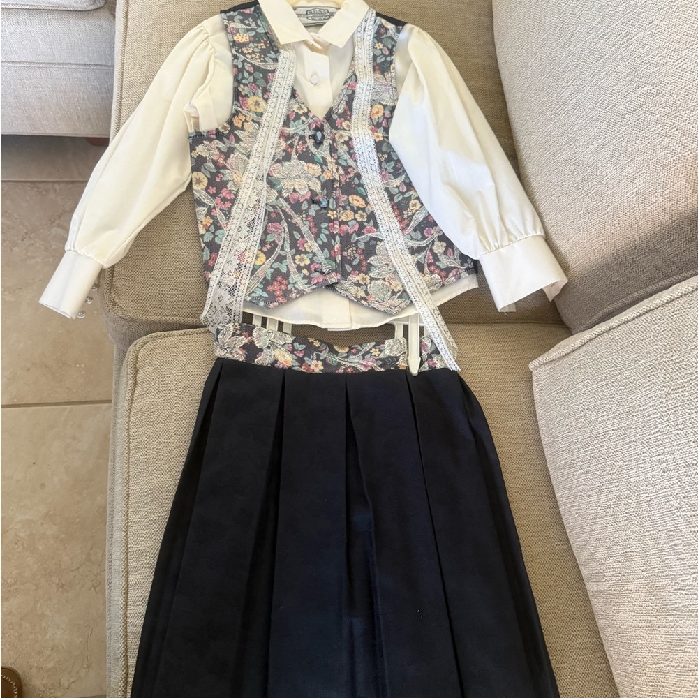 Boutique girl’s outfit